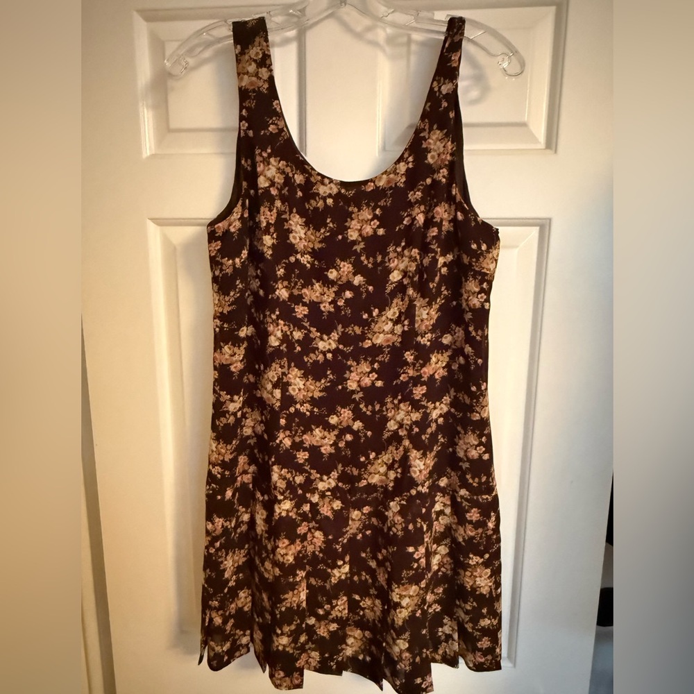 Chic Floral Mini Dress